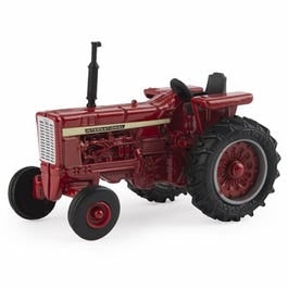 Case International Harvester Vintage Tractor, 1:64 Scale